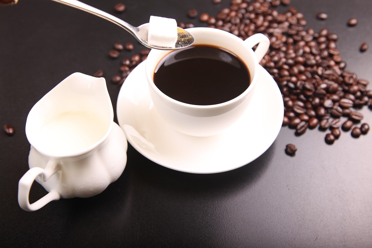 お菓子を楽しむための牛乳なしレシピは？